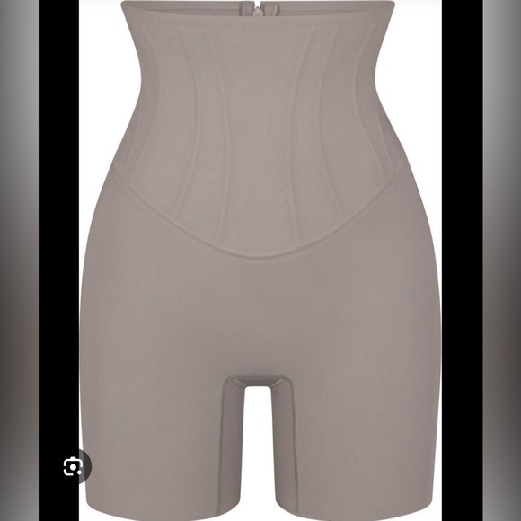 SKIMS Pants - Skims Bonded Corset Group